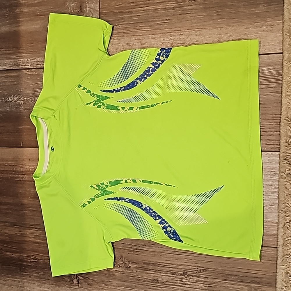 Boys 6-7 yellow Energy Zone athletic t-shirt